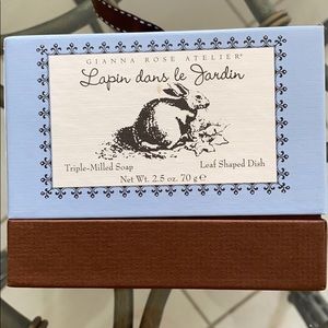 Lapin Dans De Jardin Triple Mild Soap